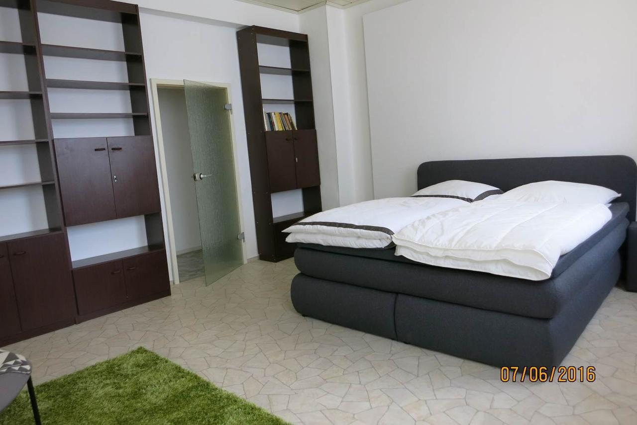 Profair Apartments Near Exhibition Center Hannover Kültér fotó